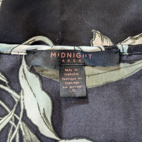 Midnight Bakery Astrid Printed Matte Satin Camitap Set Size L with Robe!! - Picture 6 of 11